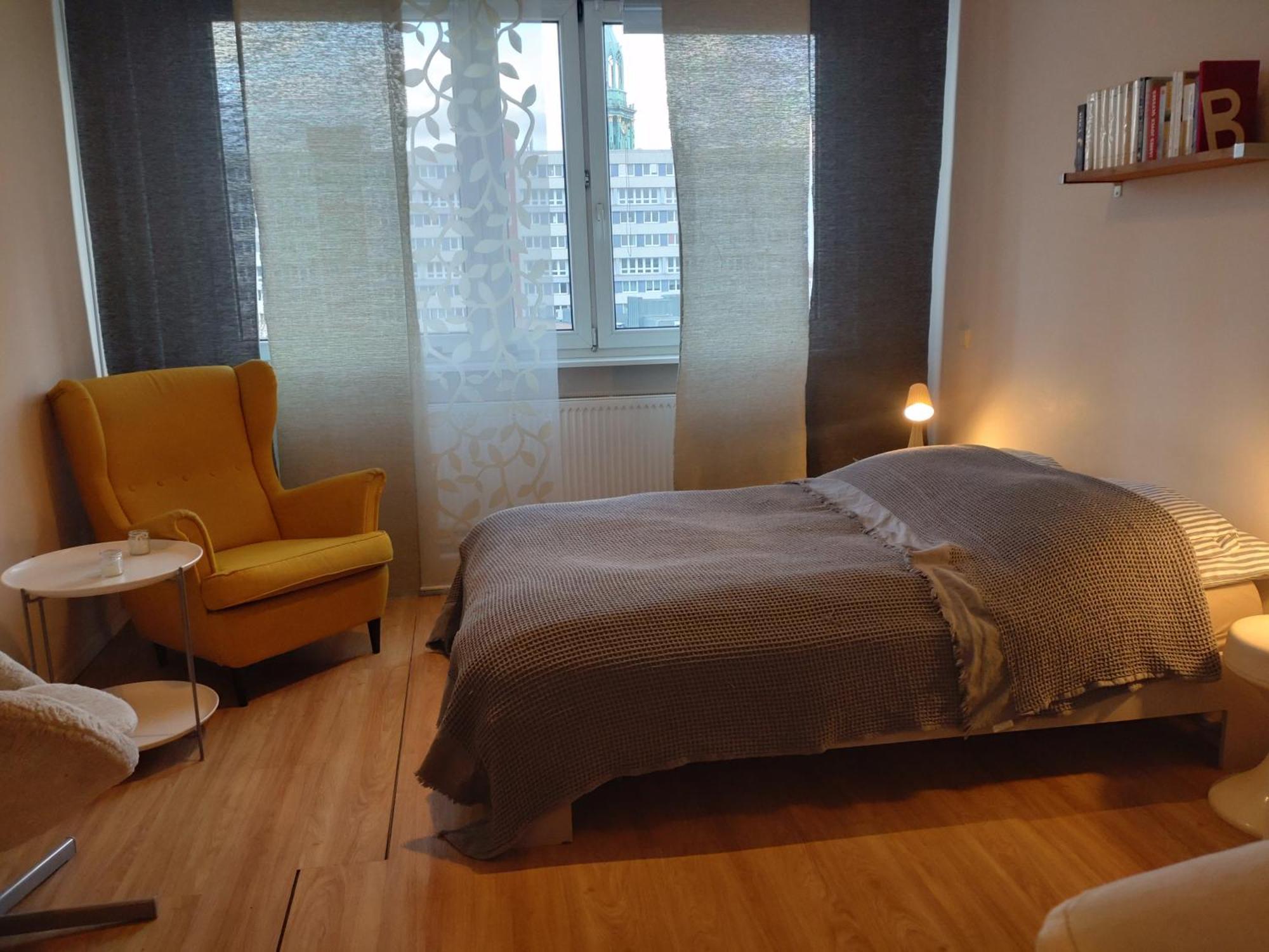 Apartamento Mitte Von Mitte - Blick Auf Den Turm Berlín Exterior foto